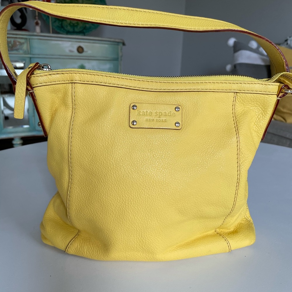 Kate Spade bucket bag